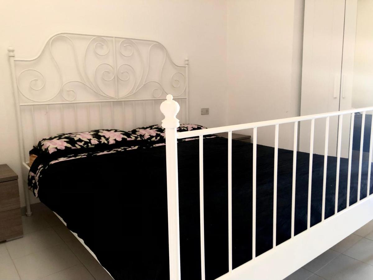 Teodor House Apartment San Teodoro  Bagian luar foto
